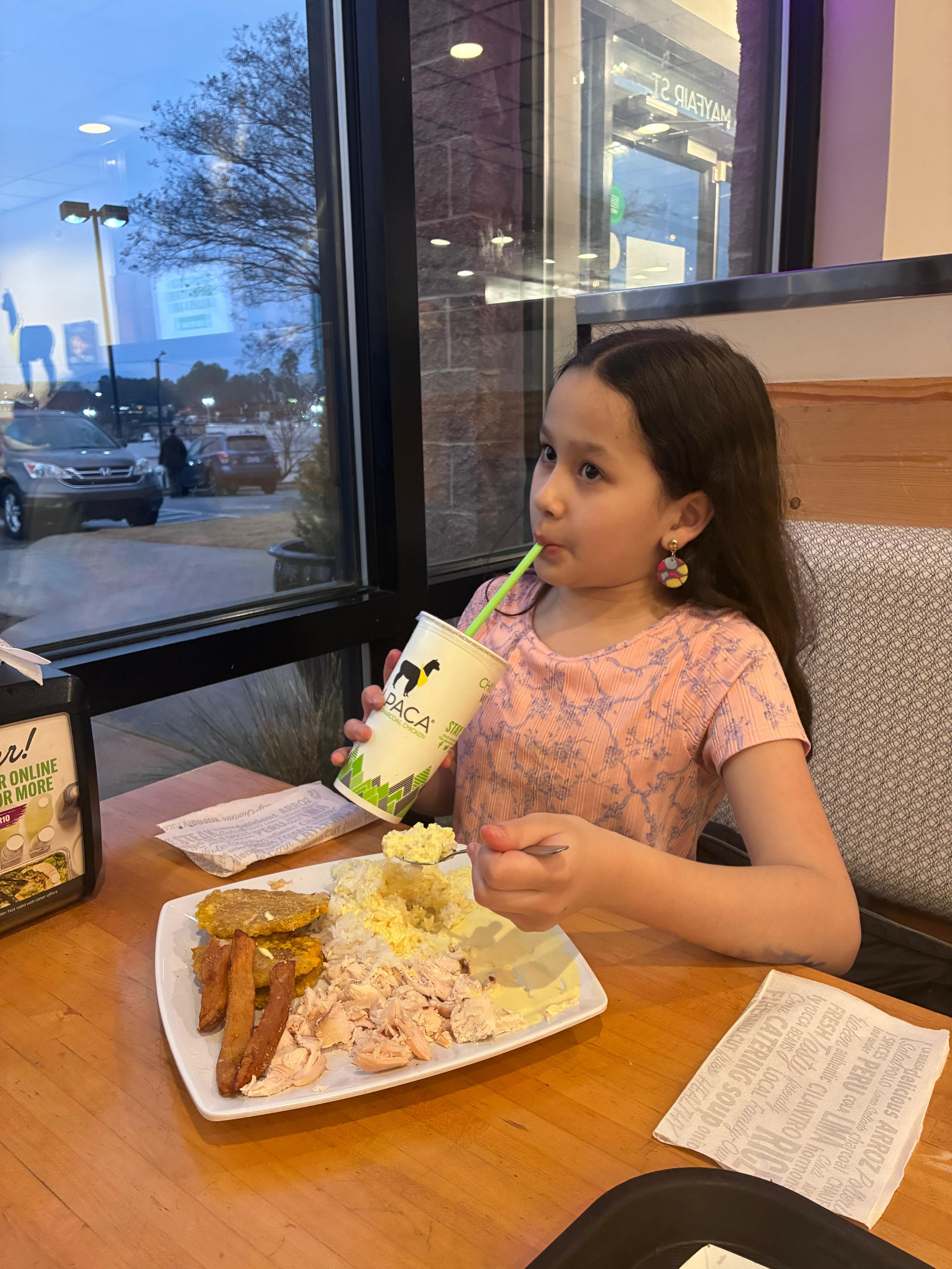 KVD Lapiz Labial Líquido De Larga Duración A Prueba De Transferencia.